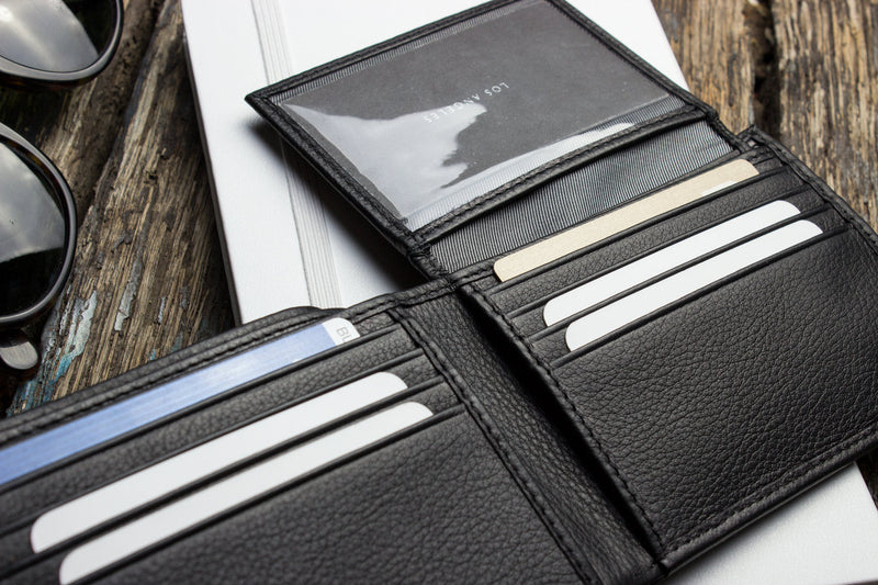 Glove Tanned Cowhide Bifold Wallet