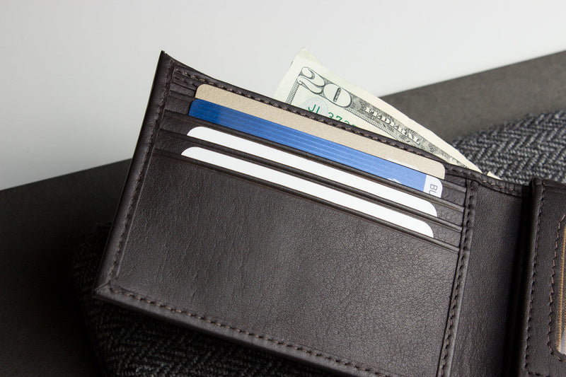 Glove Tanned Cowhide Bifold Wallet