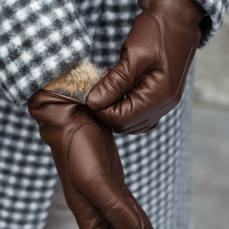 Francesca (brown) - lambskin leather gloves with brown rabbit fur lining