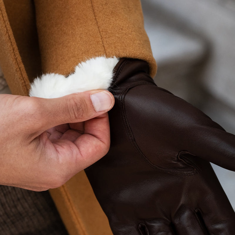 Marco (brown) - Lambskin leather gloves with white rabbit fur lining