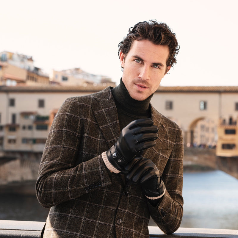 Alonzo (black) - Lambskin leather gloves with cashmere lining & touchscreen feature