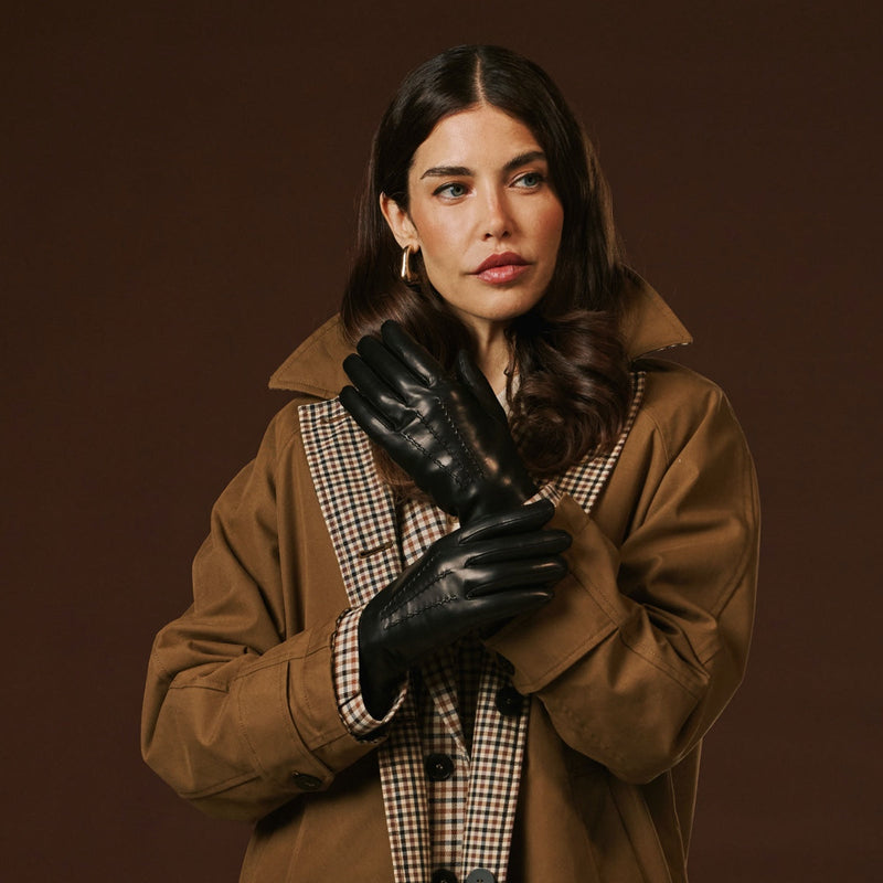 Bella (black) - lambskin leather gloves with lambswool lining & touchscreen feature