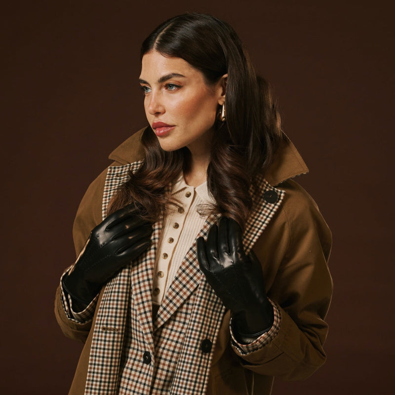 Bella (black) - lambskin leather gloves with lambswool lining & touchscreen feature