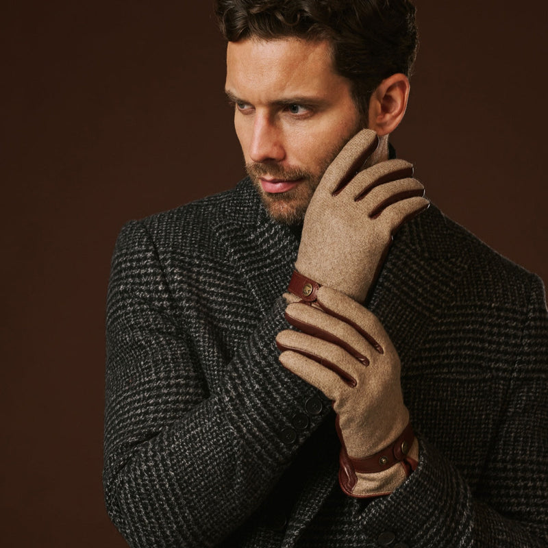 Fabrizio (brown) - Tweed men’s gloves with touchscreen capability and adjustable snap button