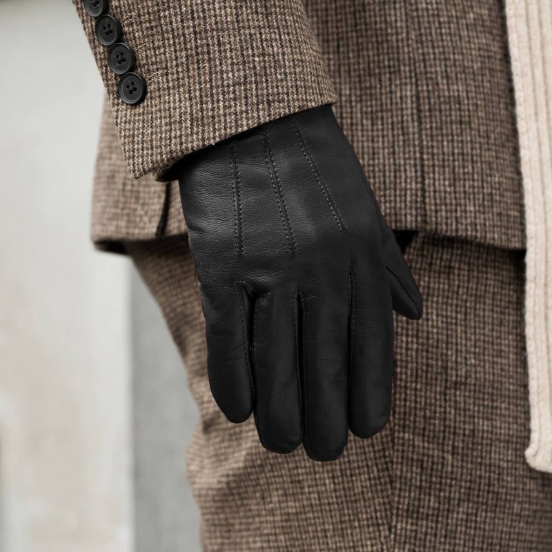 Giovanni (black) - Classic lambskin leather gloves with cashmere lining & touchscreen feature