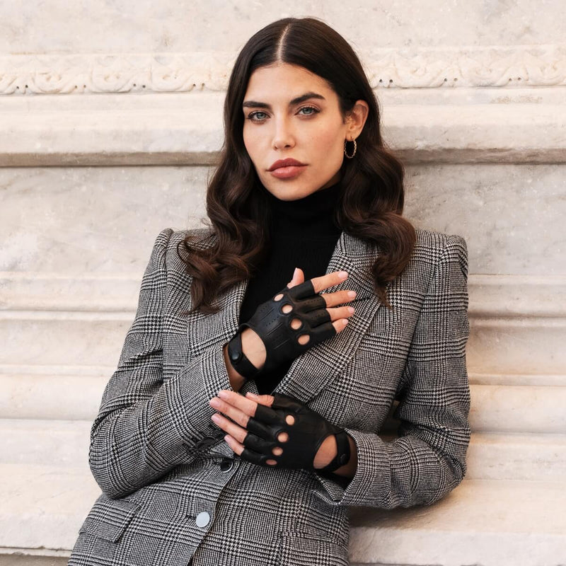 Rossana (black) - Fingerless lambskin leather driving gloves