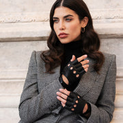 Rossana (black) - Fingerless lambskin leather driving gloves