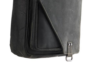Scott Men's Buffalo Leather Shoulder Bag With Flap